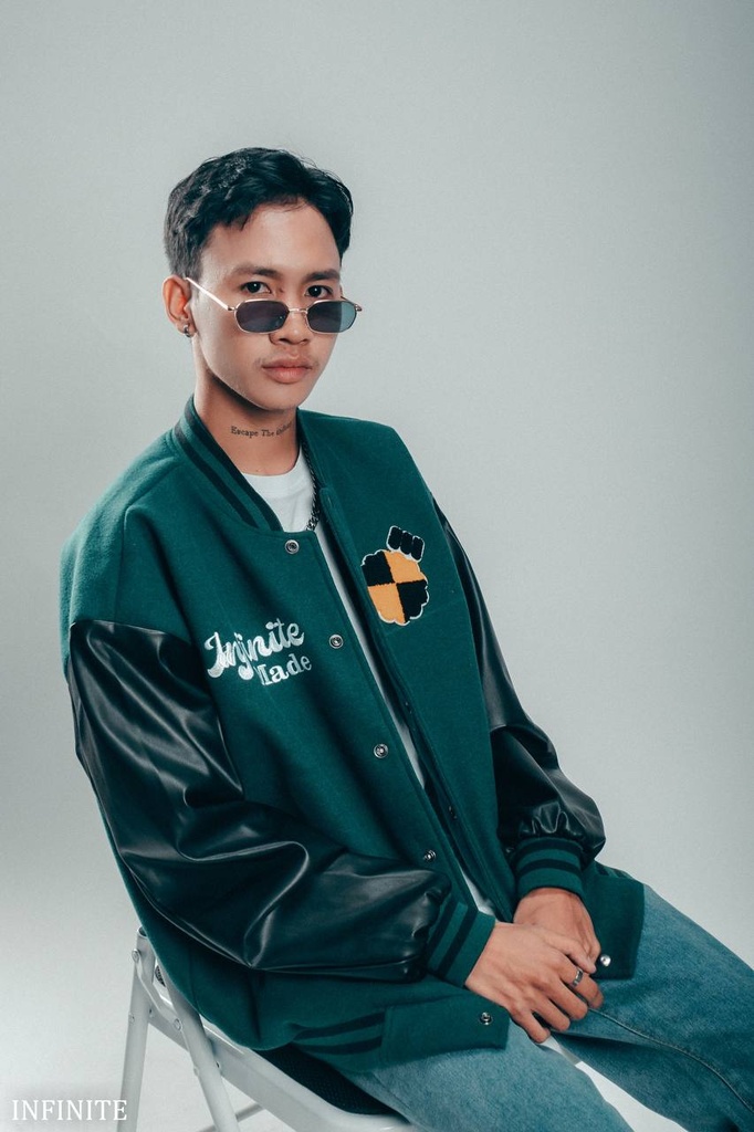 J012LGREEN INF VARSITY [INFINITE MADE]