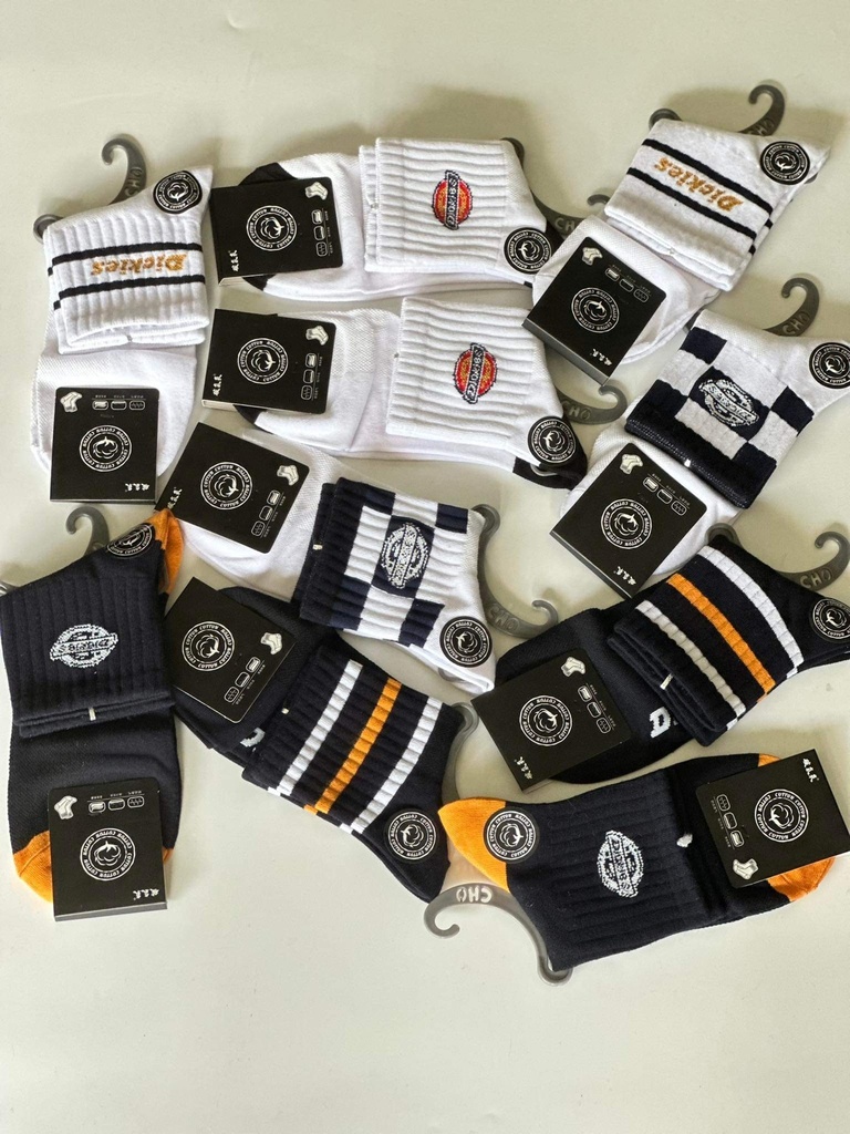 SO022WHITE NIKE,DICKIES