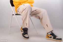 LP024XXLWHITE CORDUROY EMBRO 