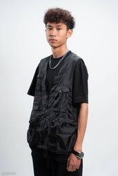 V001LBLACK NYLON VEST